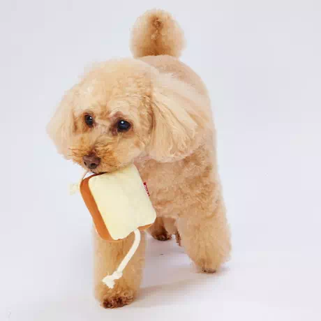 ペティオPetio犬用ぬいぐるみおもちゃもちもちパン屋さん食パンロープ笛入りはロープ付きなので引っ張り遊びもできる